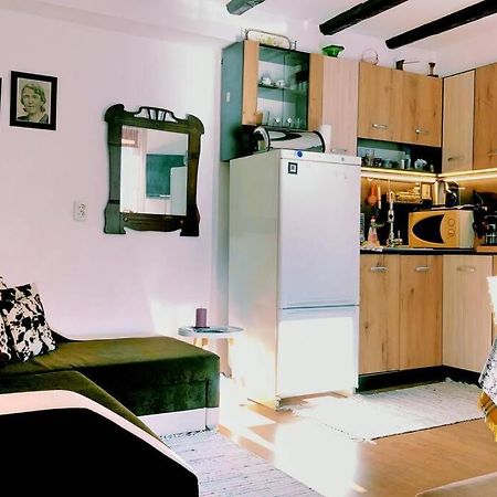 Apartamento Нouse With Cute Little Yard Plovdiv Exterior foto